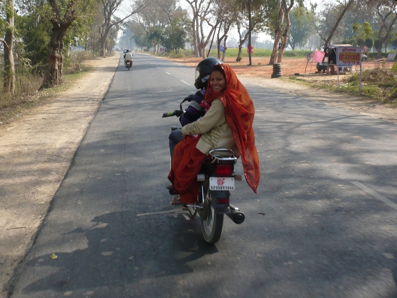 20120220-105945-LS60