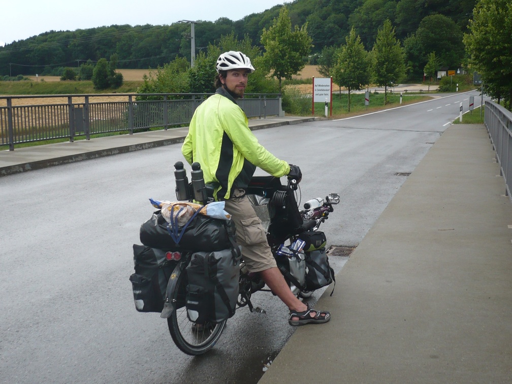 20100722-195242-LS60