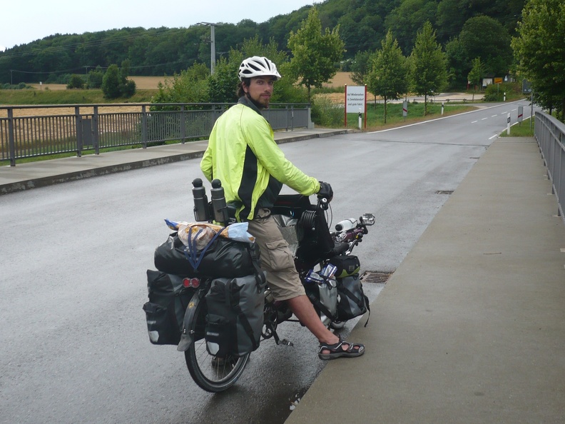20100722-195242-LS60