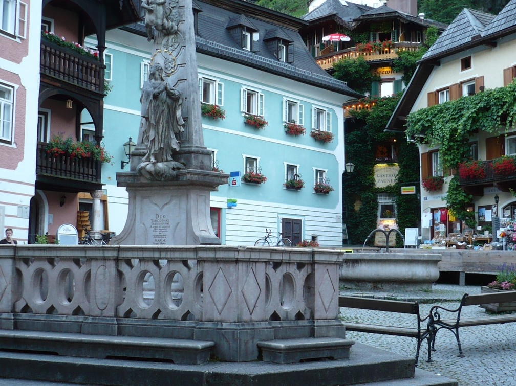 20100801-193726-LS60