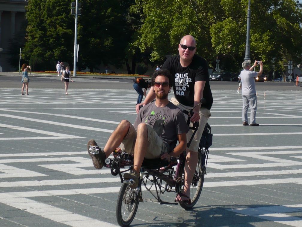 20100812-154521-LS60