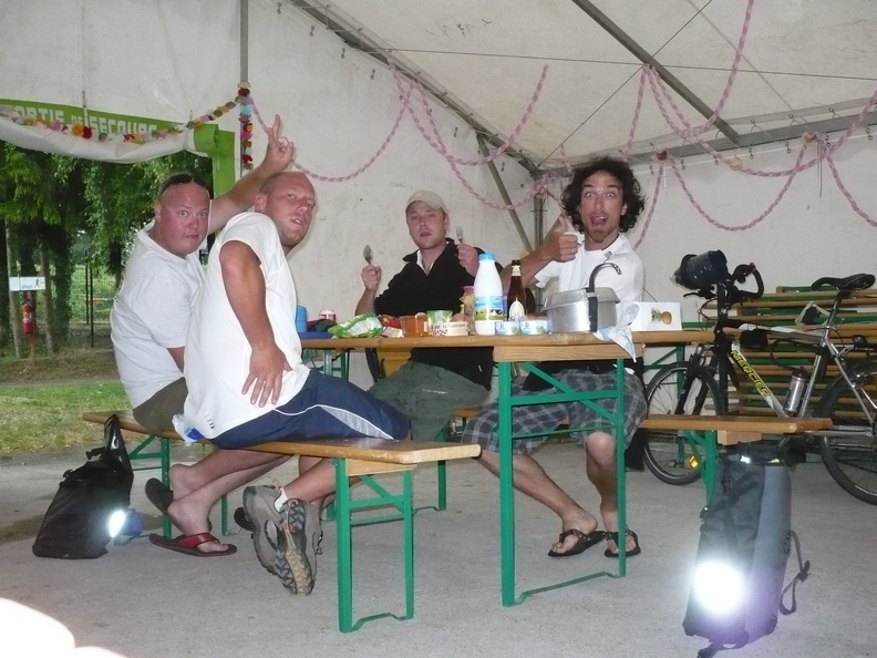 20090723-190152-LS60
