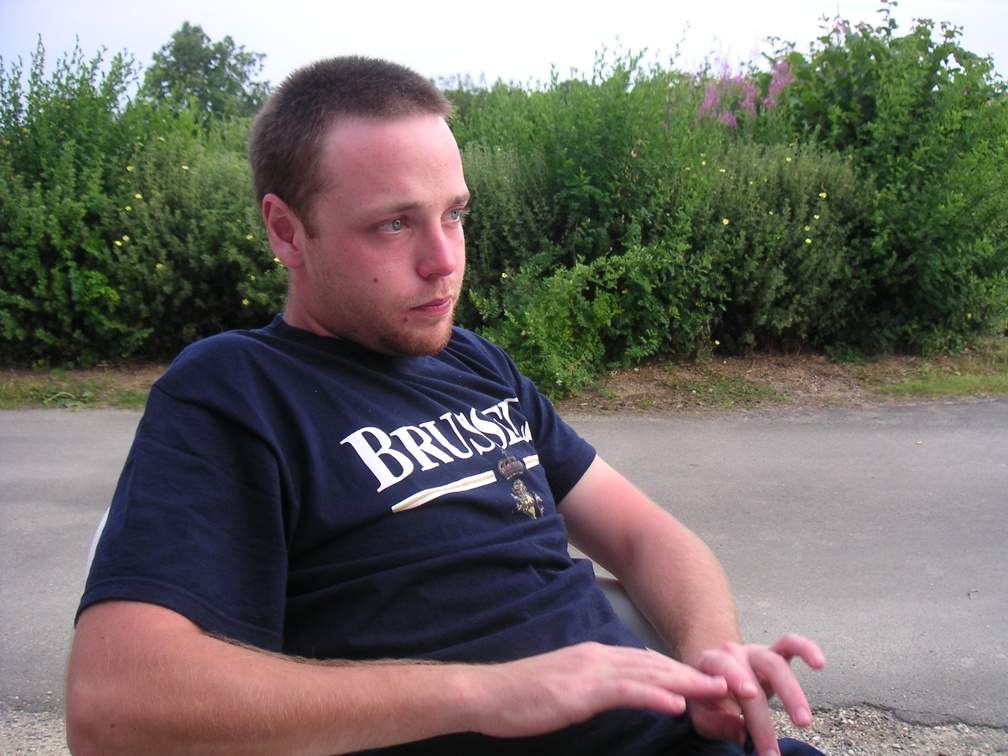 20040706-210100-Xt