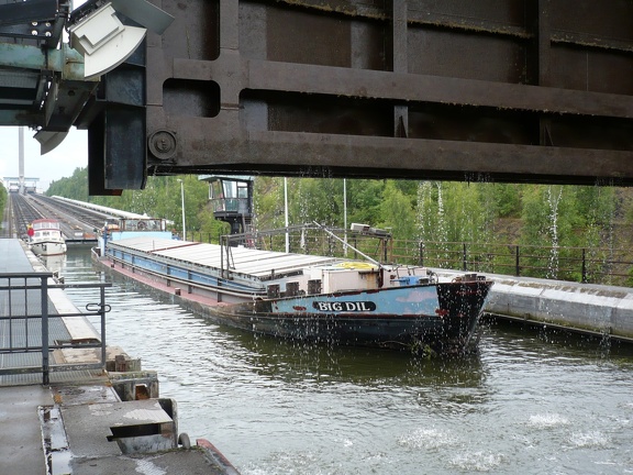 20090620-124742-LS60