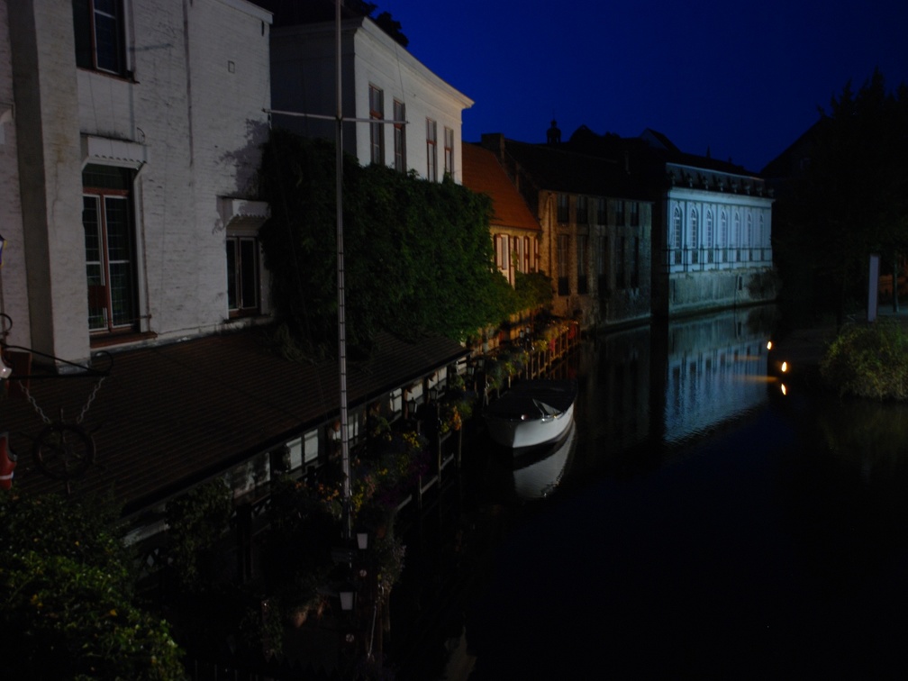 20090825-212906-D80