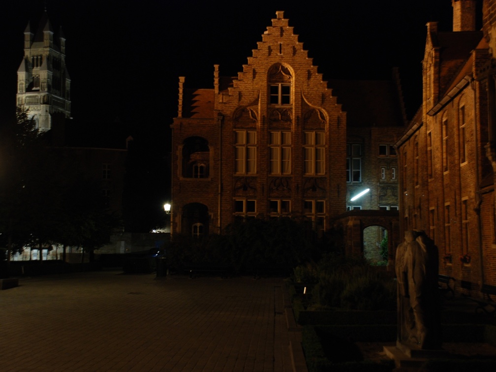 20090825-230503-D80
