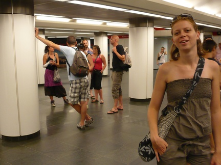 20110716-153448-LS60