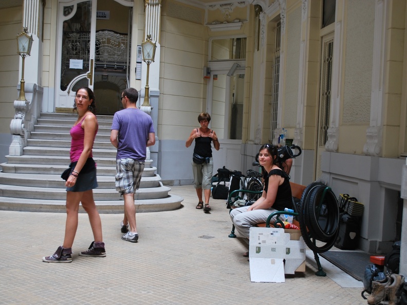 20110718-110108-Regis