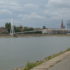 20110723-104443-LS60