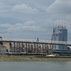 20110723-104526-LS60