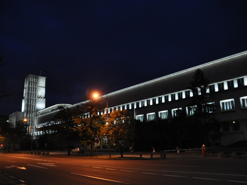 20110725-205254-D90