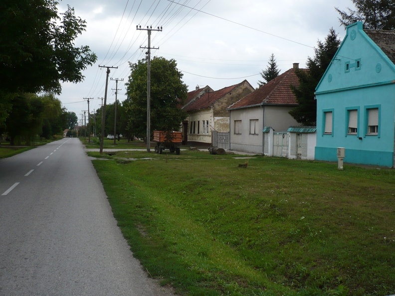 20110726-142634-LS60