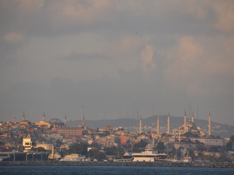20110826-191506-D90