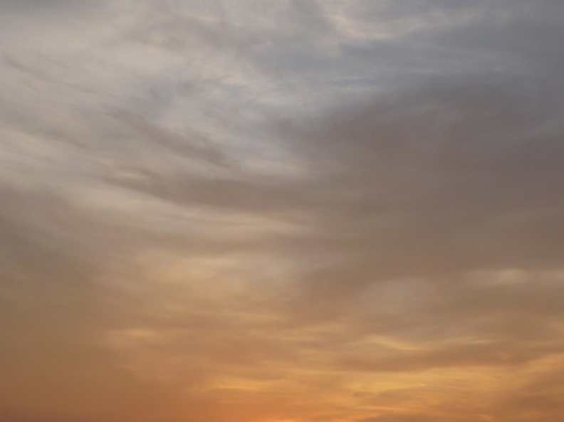 20110909-190747-LS60