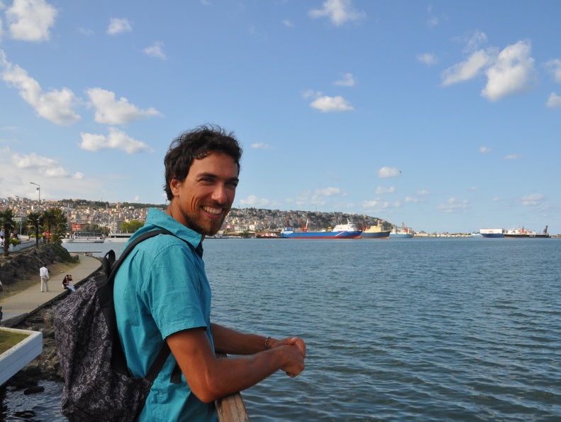 20110926-144016-D90
