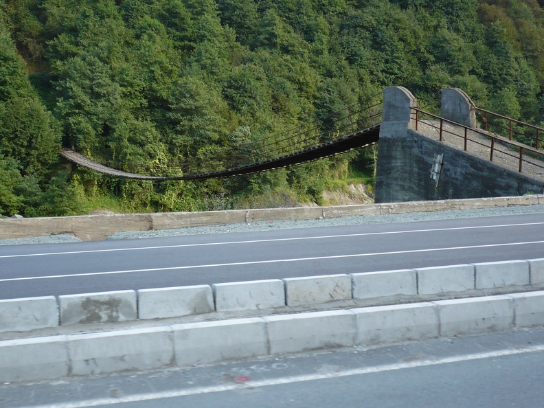 20111004-152250-LS60